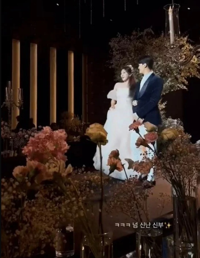 Hình ảnh lễ cưới của nữ ca sĩ Haein được các khách mời chia sẻ