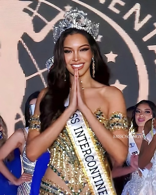 Người đẹp Chatnalin Chotjirawarachat đến từ Thái Lan đăng quang ngôi vị cao nhất cuộc thi