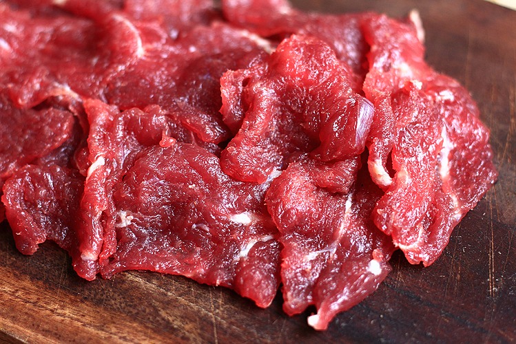 Thịt bò giả ăn vào có ảnh hưởng đến sức khỏe hay không? Làm thế nào để nhận biết thịt bò giả? - ảnh 3