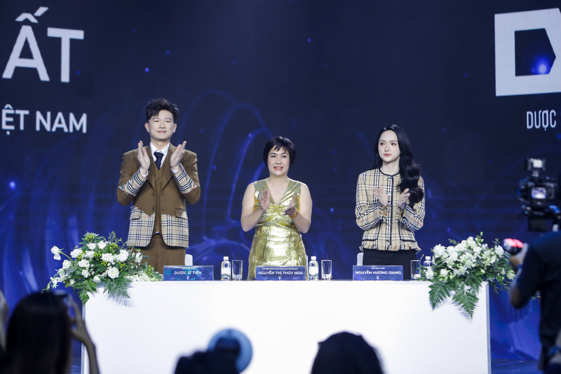 Thông tin Hương Giang và Dược Sĩ Tiến trở thành nhà sản xuất của Miss Universe Vietnam khiến nhiều khán giả bất ngờ