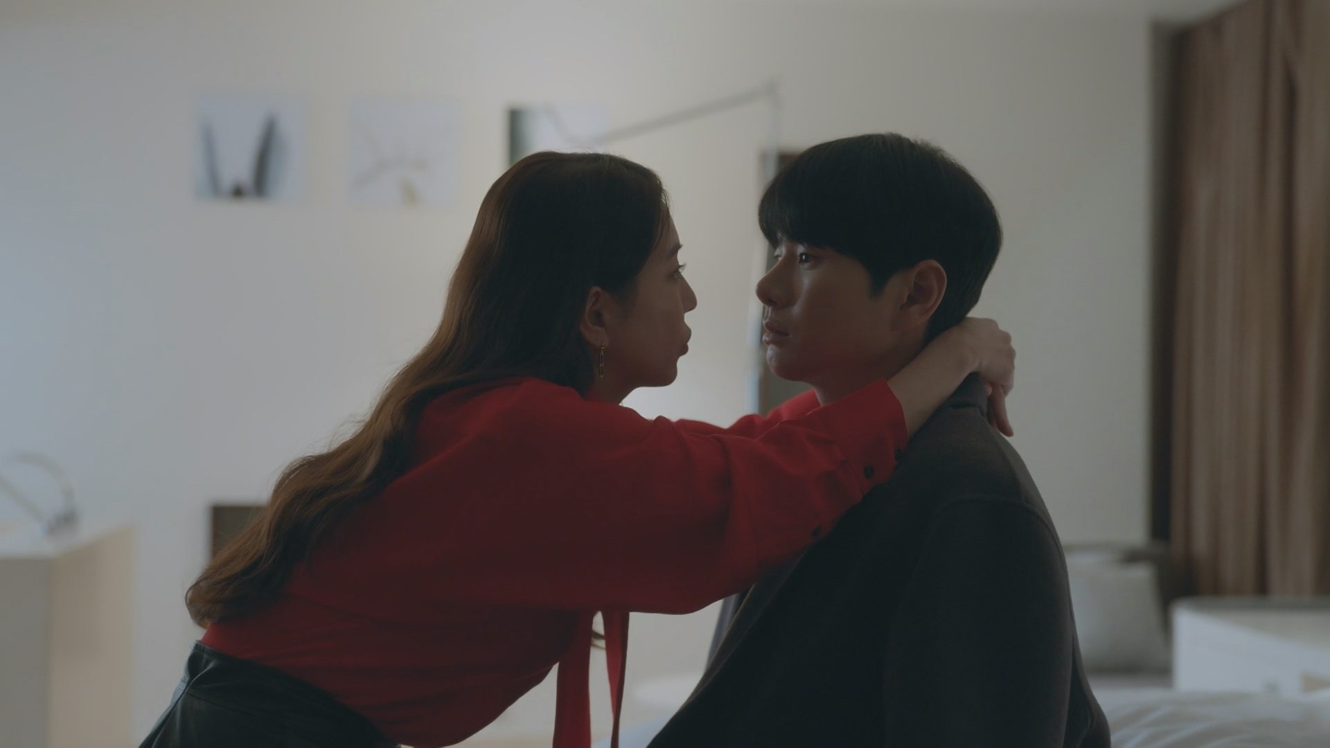 Marry My Husband tập 13: BoA “cặp kè” với nam thứ gây sốc, Ji Won - Ji Hyuk phát “cẩu lương” sau “sóng gió” - ảnh 4
