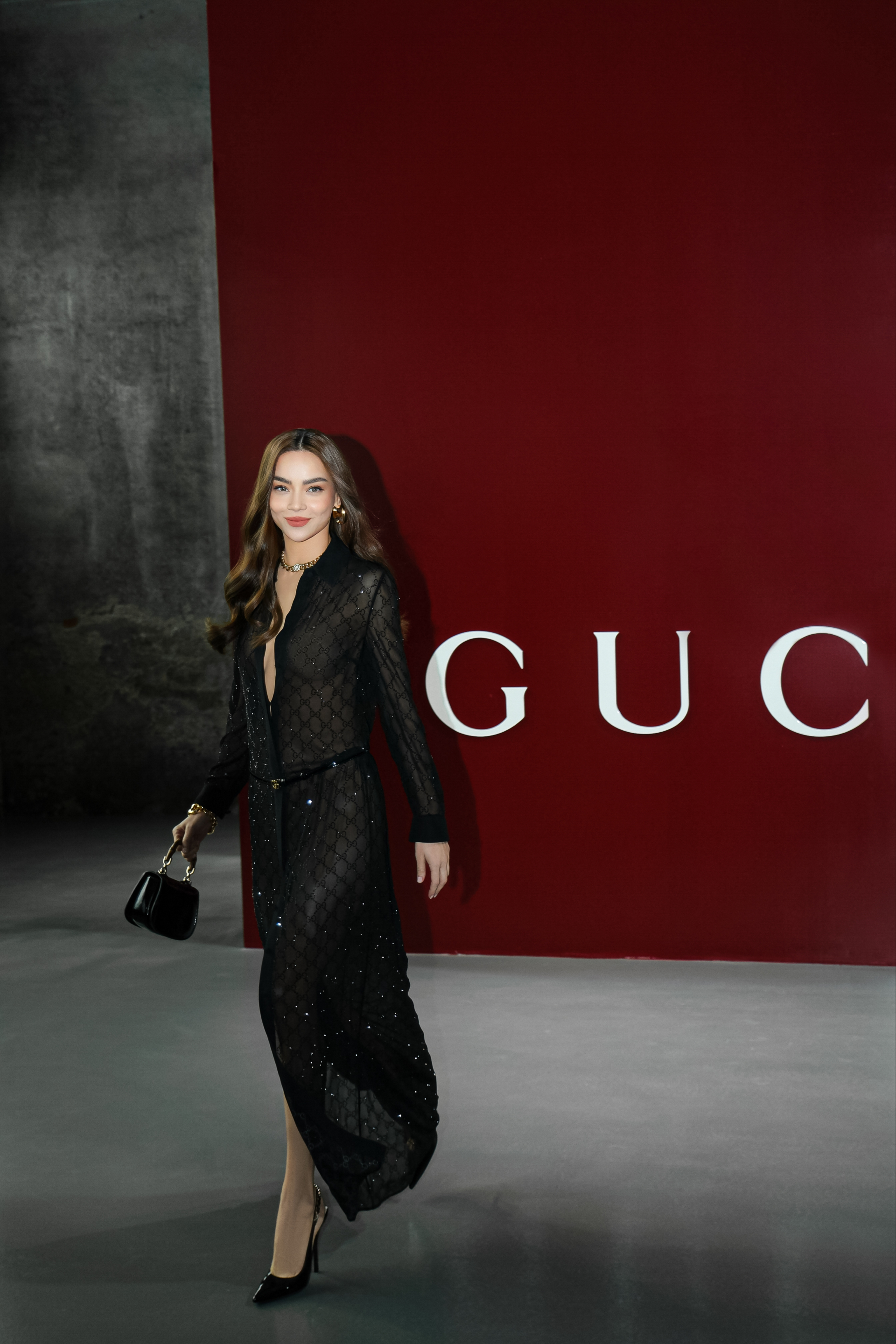 Hồ Ngọc Hà dự show Gucci ở Milan, hội ngộ đọ sắc cùng Mai Davika - ảnh 1