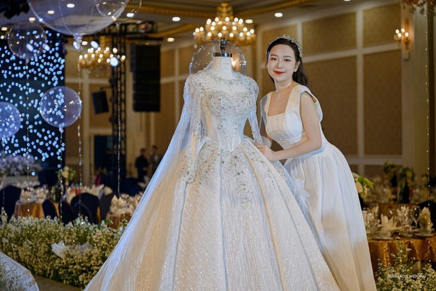 Cô dâu chi đến hơn 600 triệu cho 2 bộ váy cưới được đặt may đo riêng
