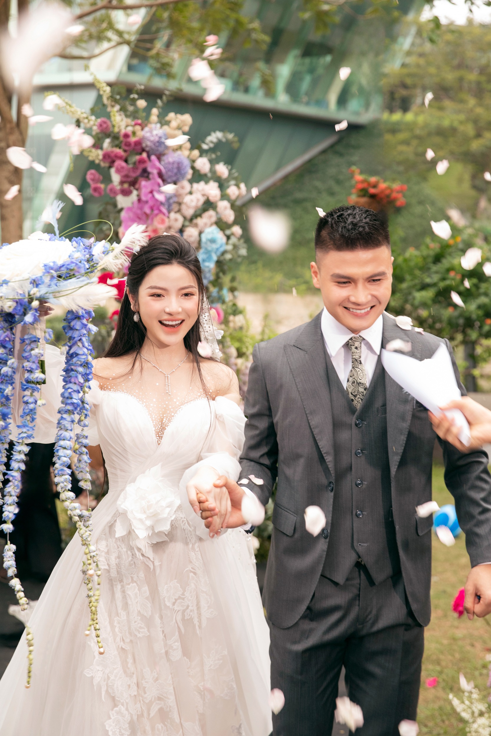 Đám cưới Quang Hải và Chu Thanh Huyền vừa qua đã thu hút đông đảo sự quan tâm của cư dân mạng