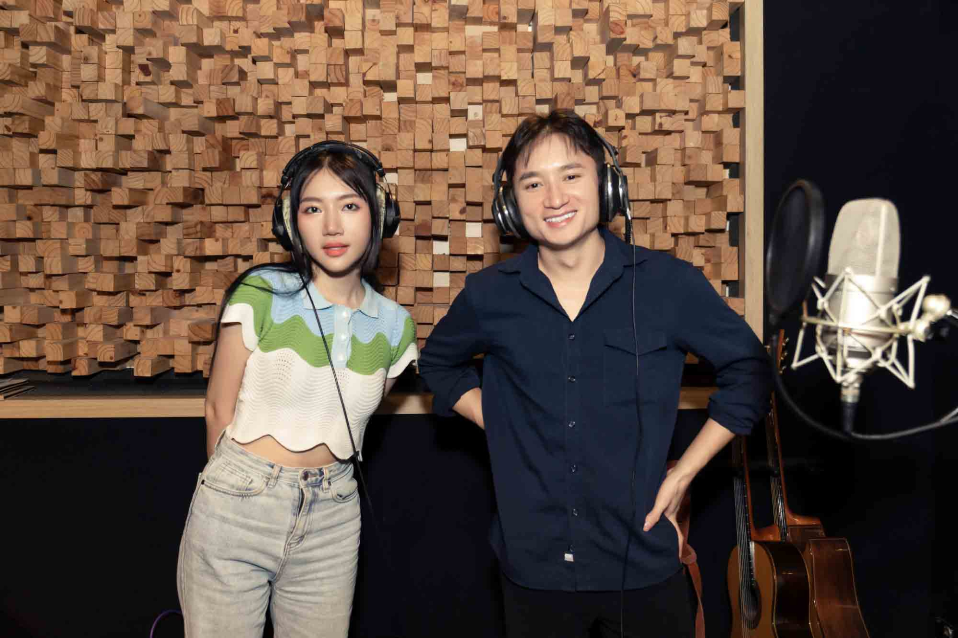Chia sẻ về màn hợp tác cùng Orange, Phan Mạnh Quỳnh cho biết: “Tôi đã nghe nhiều sản phẩm của Orange và thấy bạn hát rất hay, có cách xử lý hiện đại.