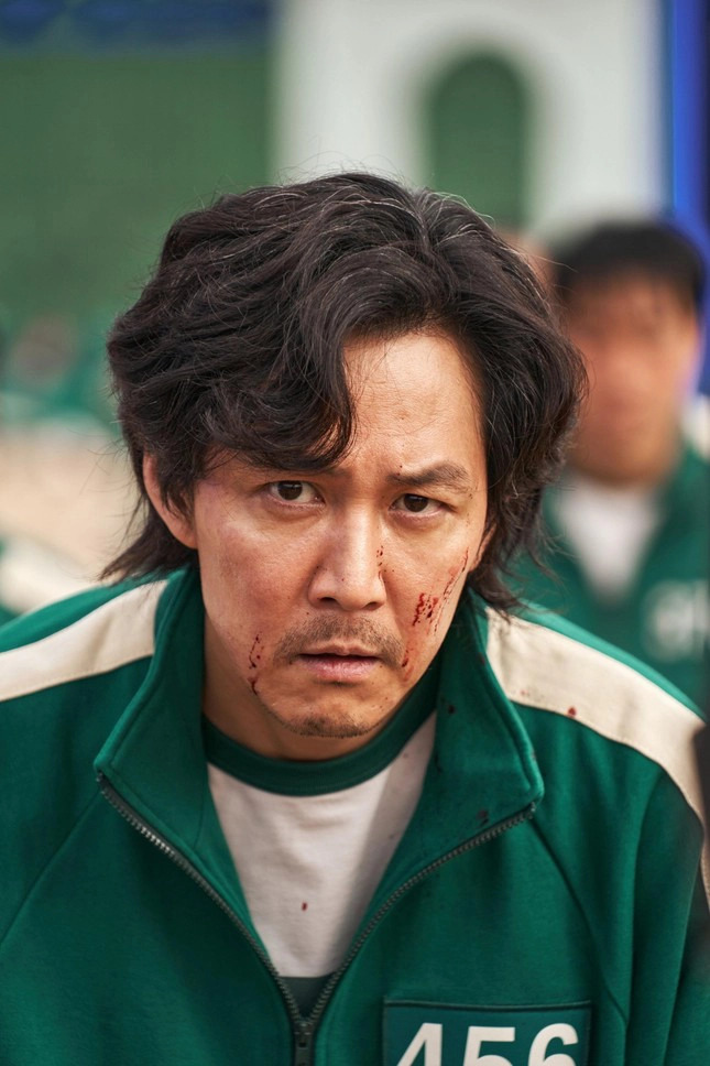Nam tài tử Lee Jung Jae yêu cầu mức Cát-xê lên đến 1 triệu đô cho mỗi tập