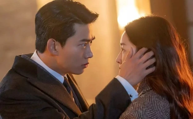 Trong phim, Taecyeon - 2PM thủ vai một chàng trai ma cà rồng đang tìm kiếm tình yêu đích thực