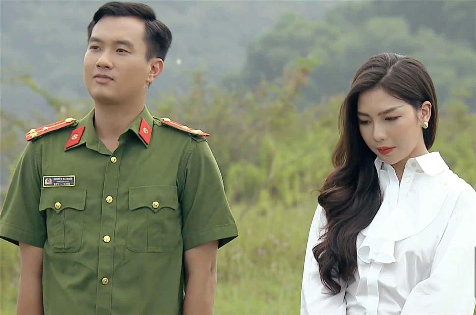 Phạm Anh Tuấn với vai Nguyễn Hải Nam trong phim 'Phố Trong Làng'