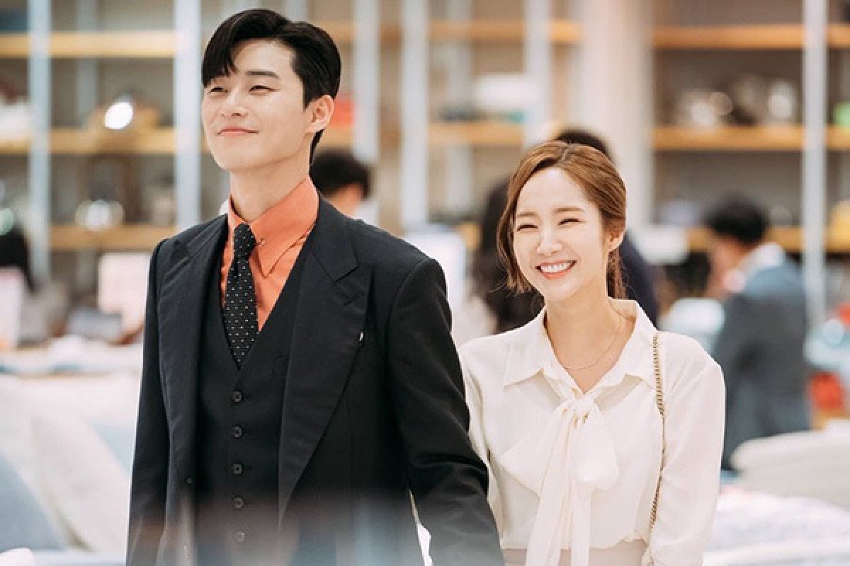 'Thư ký Kim sao thế?' đã đưa Park Seo Joon trở thành 'ông hoàng rom-com' của màn ảnh Hàn Quốc