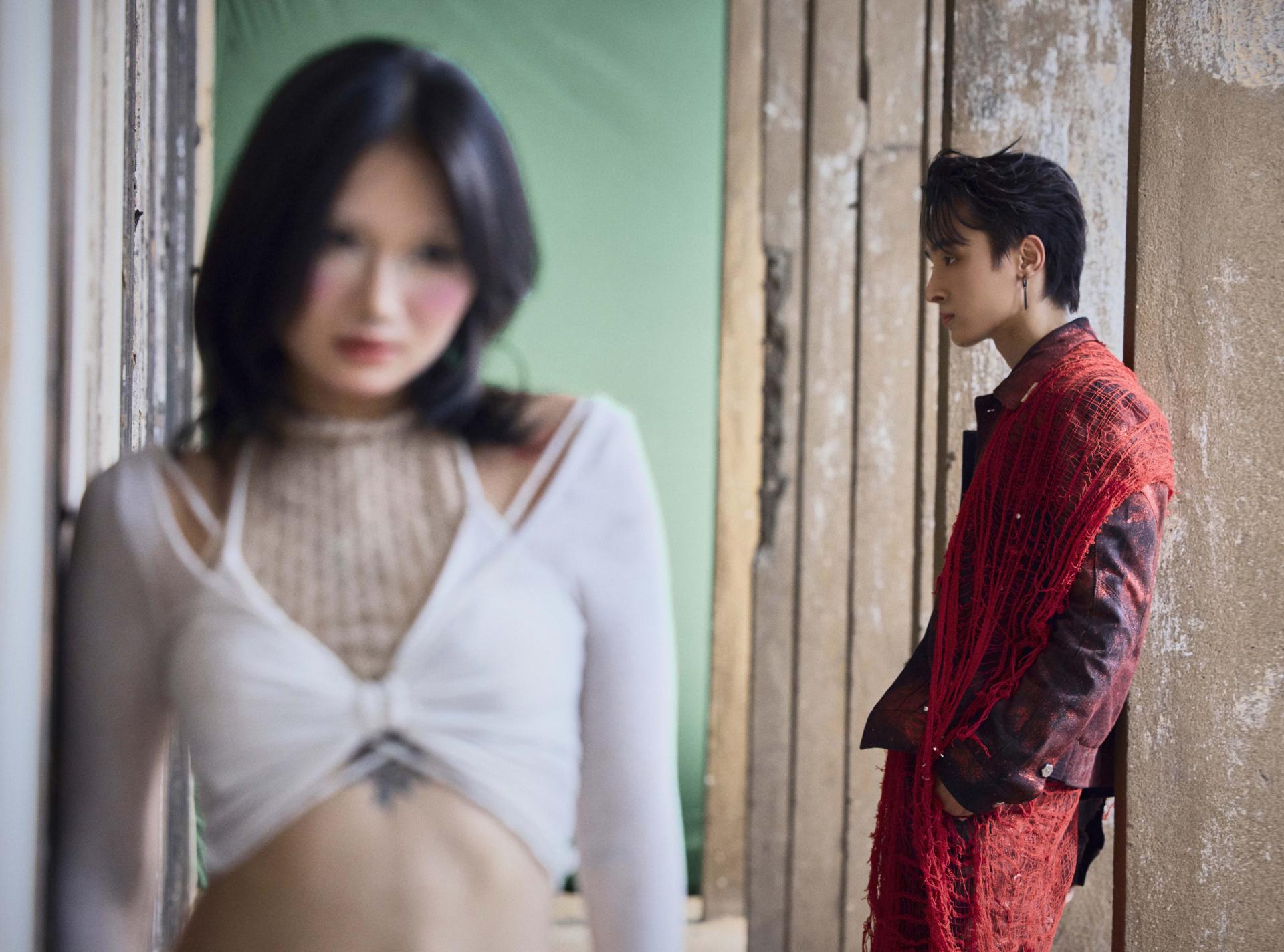 “Tân binh” Tường Duy rũ bỏ hình tượng “trai ngoan” trong MV ‘Không Điều Kiện (unfair)’ - ảnh 3