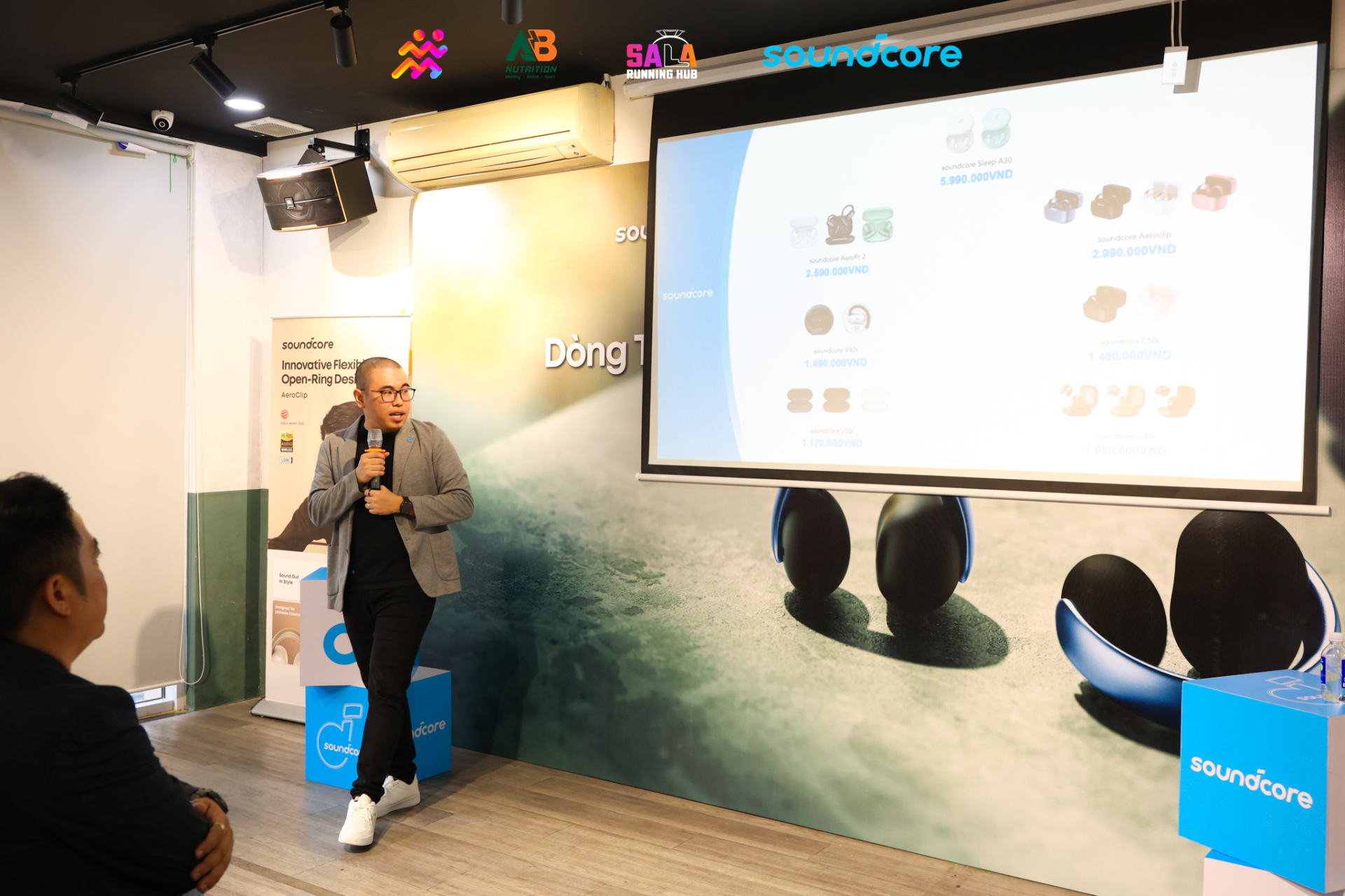 Mức giá 'sốc' 6.000.000 VNĐ cho tai nghe chống ồn đi ngủ cao cấp 