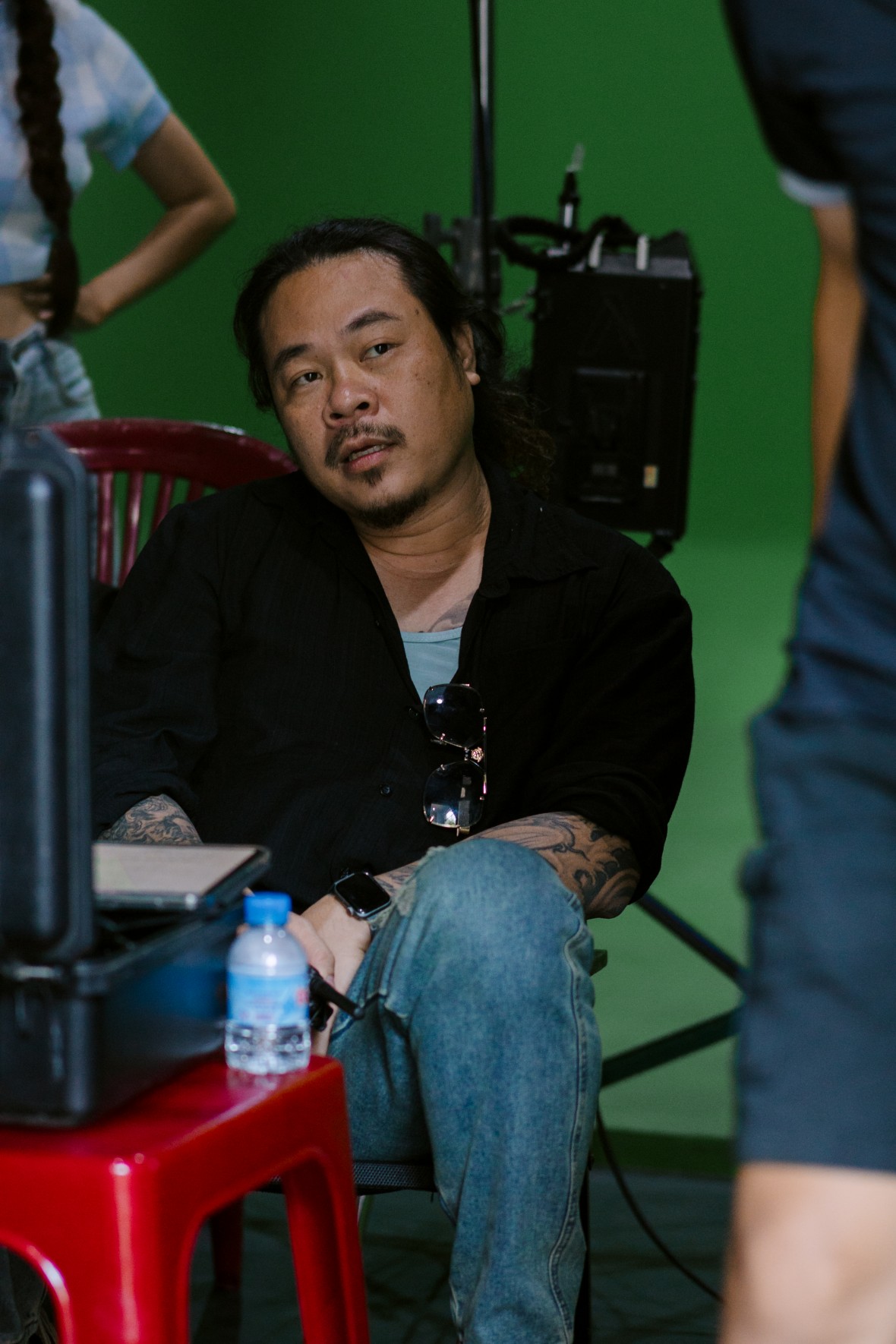 Hậu trường gian nan của “Những đứa con khác họ”: Đốt chòi ba lần, quay cảnh rượt đuổi đến 38 lần - ảnh 4