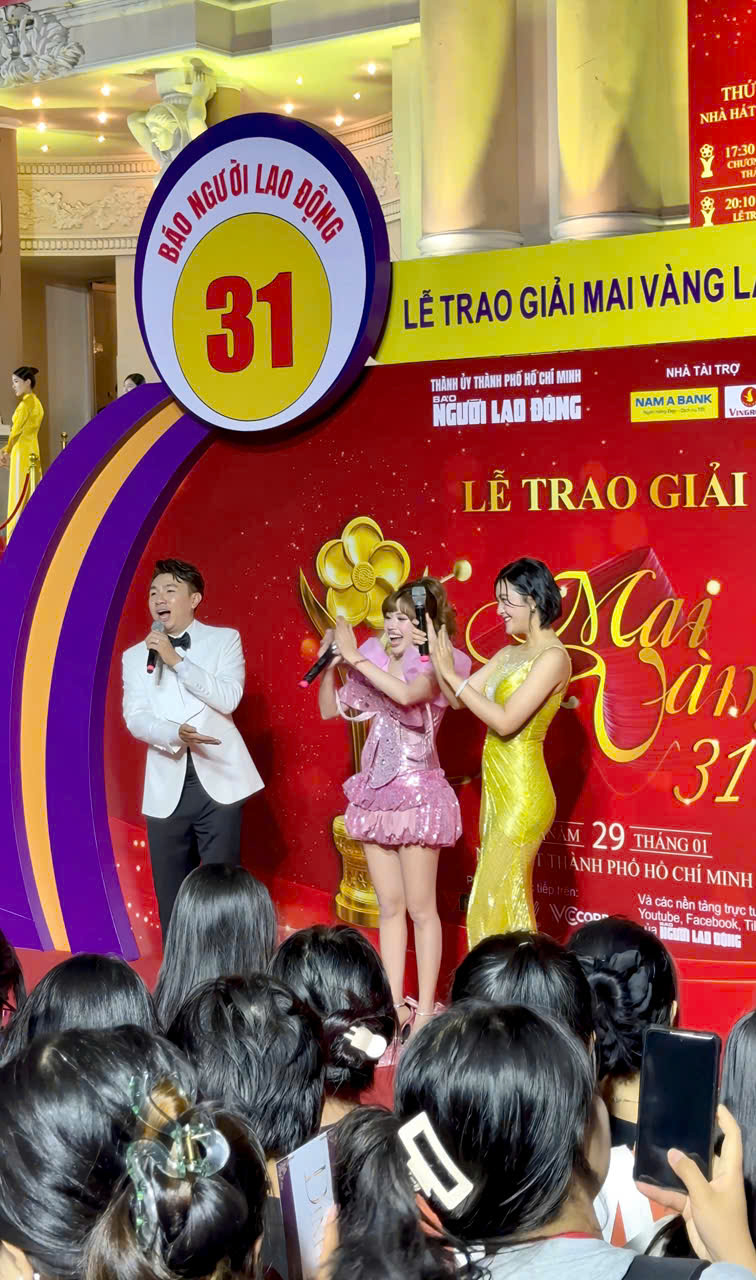 Nữ ca sĩ cùng thời Duy Khánh, Bảo Anh sang Mỹ làm nail trở lại sân khấu Mai Vàng sau 10 năm - ảnh 1