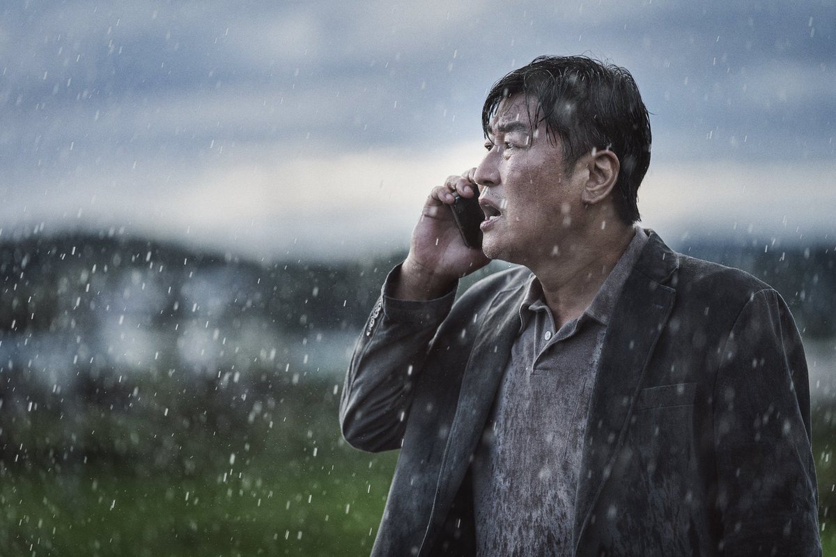 Song Kang Ho - 'ảnh đế' của bộ phim đạt giải Oscar thủ vai chính