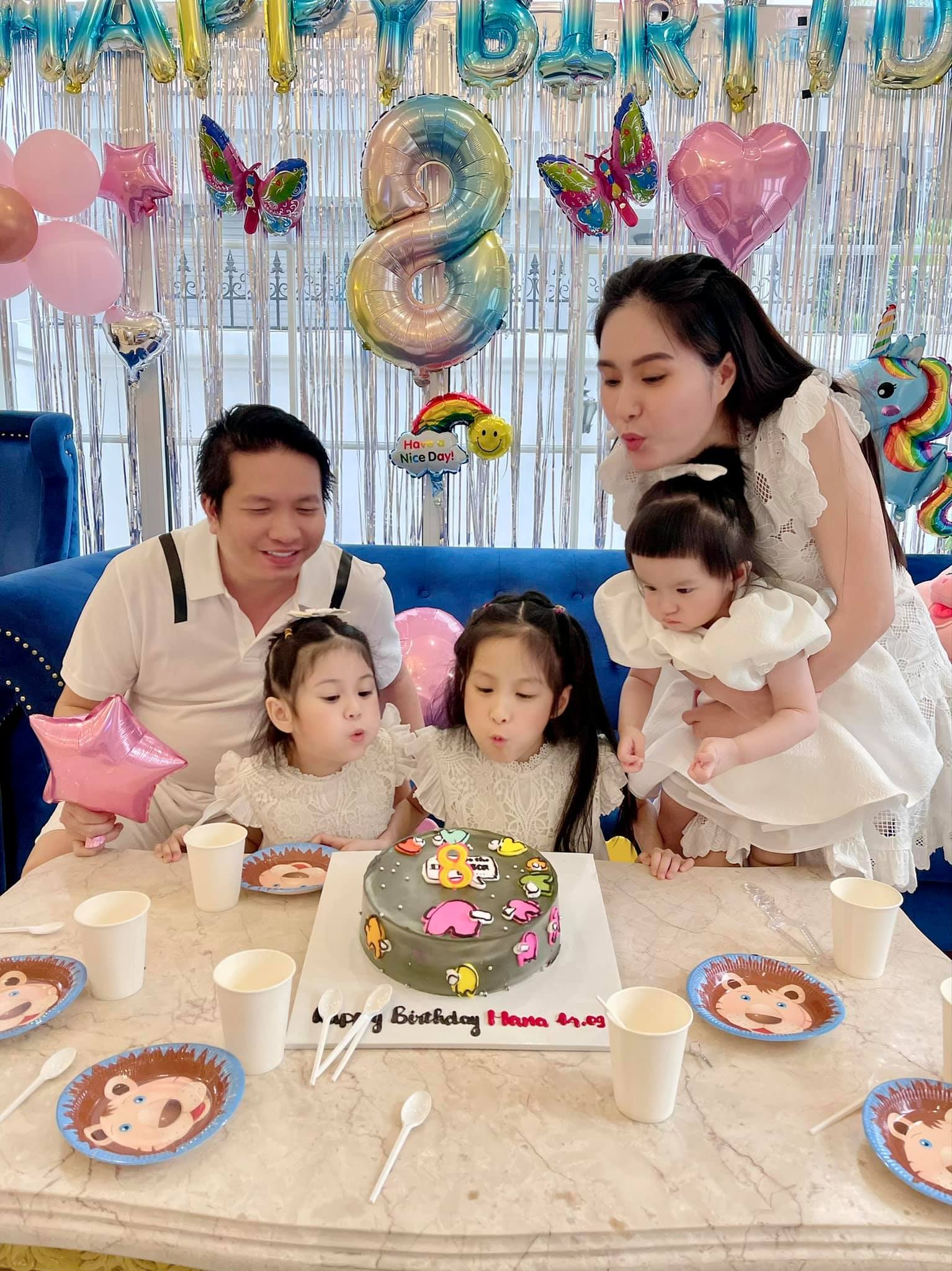Năm 2021, vợ chồng Đoàn Di Băng từng mua hẳn 1 căn villa để làm nơi vui chơi giải trí tặng các con trong ngày sinh nhật