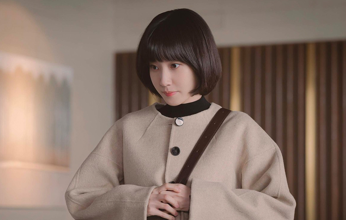 Park Eun Bin - nữ chính trong 'Nữ luật sư kỳ lạ Woo Young Woo' không nhận được bất kỳ xác nhận nào từ phía đoàn phim về việc quay phần 2