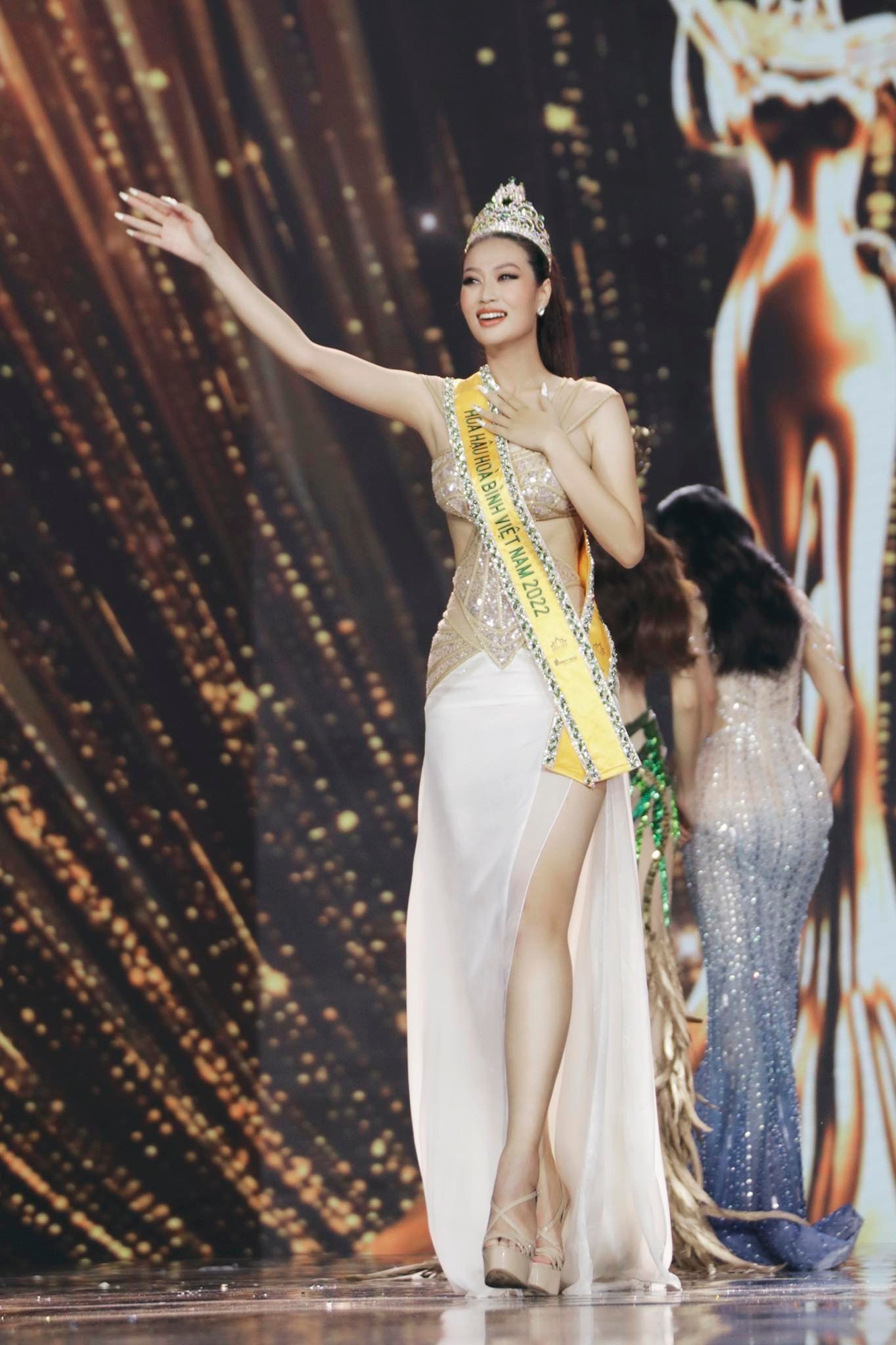 Thiên Ân từng được gọi là 'Hoa hậu nghèo khó nhất' sau khi đăng quang Miss Grand Vietnam 2022