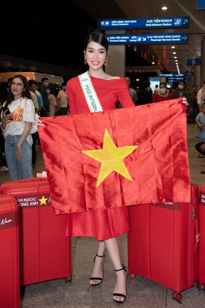 Cuối tháng 11, Phương Anh sang Nhật Bản tham gia Miss International 2022