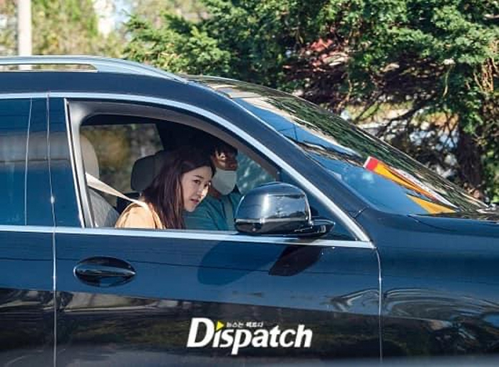 Lee Seung Gi từng bị Dispatch công khai ảnh hẹn hò với mỹ nhân 'Hwarang'