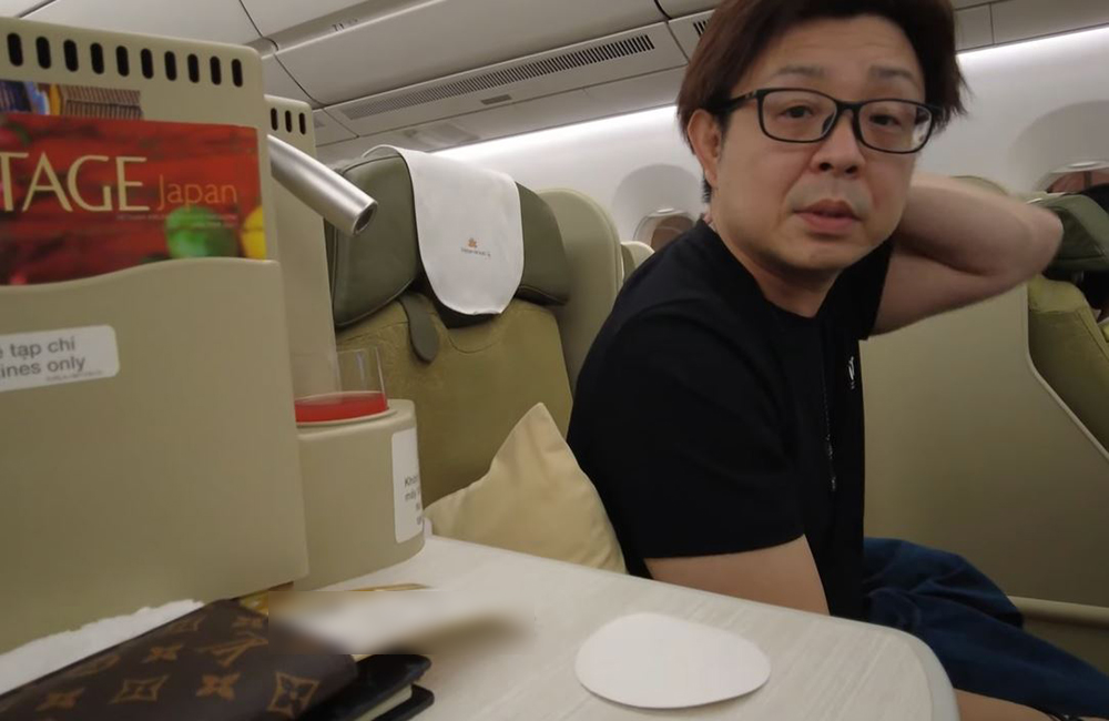 Vợ chồng Bà Nhân Vlog bay về Nhật gấp gáp, sẽ trở lại Việt Nam sớm để đặt phôi thai