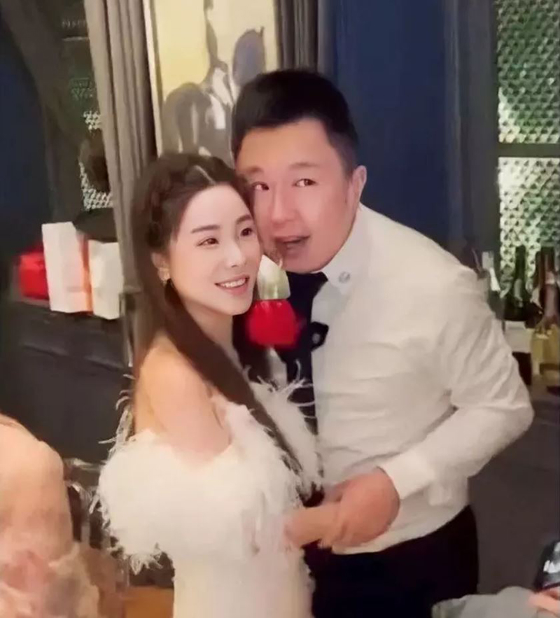 Thái Thiên Phượng và người chồng hiện tại