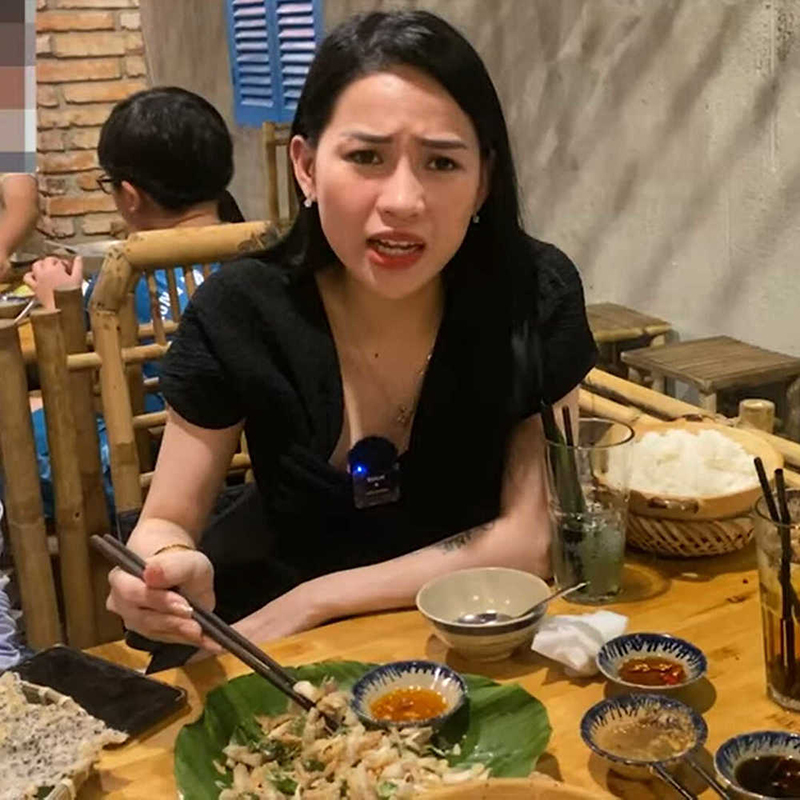 Nhiều video review quán ăn của Hà Linh trở nên 'viral' trên mạng xã hội