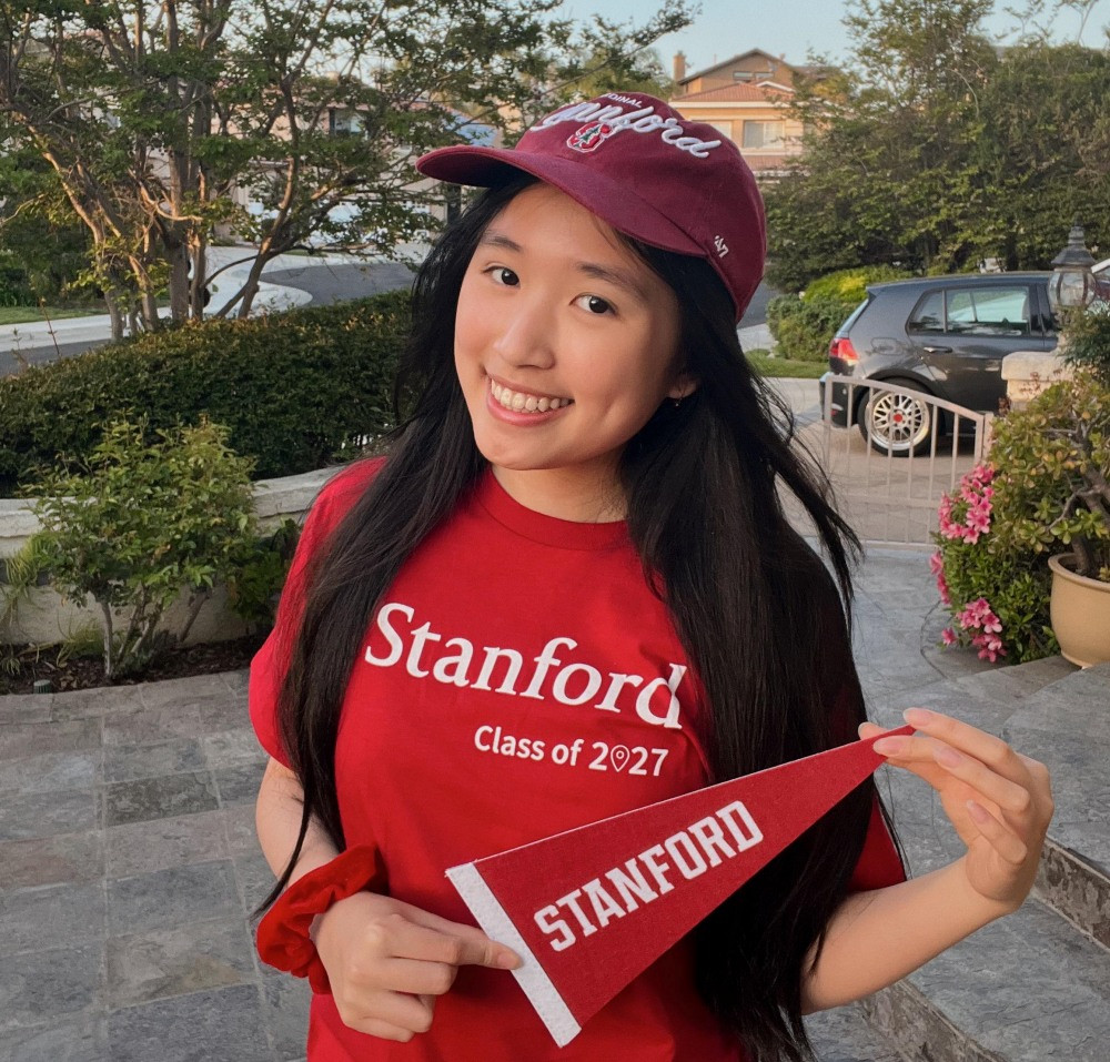 Jenny Huỳnh đỗ 8 trường đại học ở Mỹ, trong đó có Đại học Stanford - ngôi trường đứng top 3 thế giới