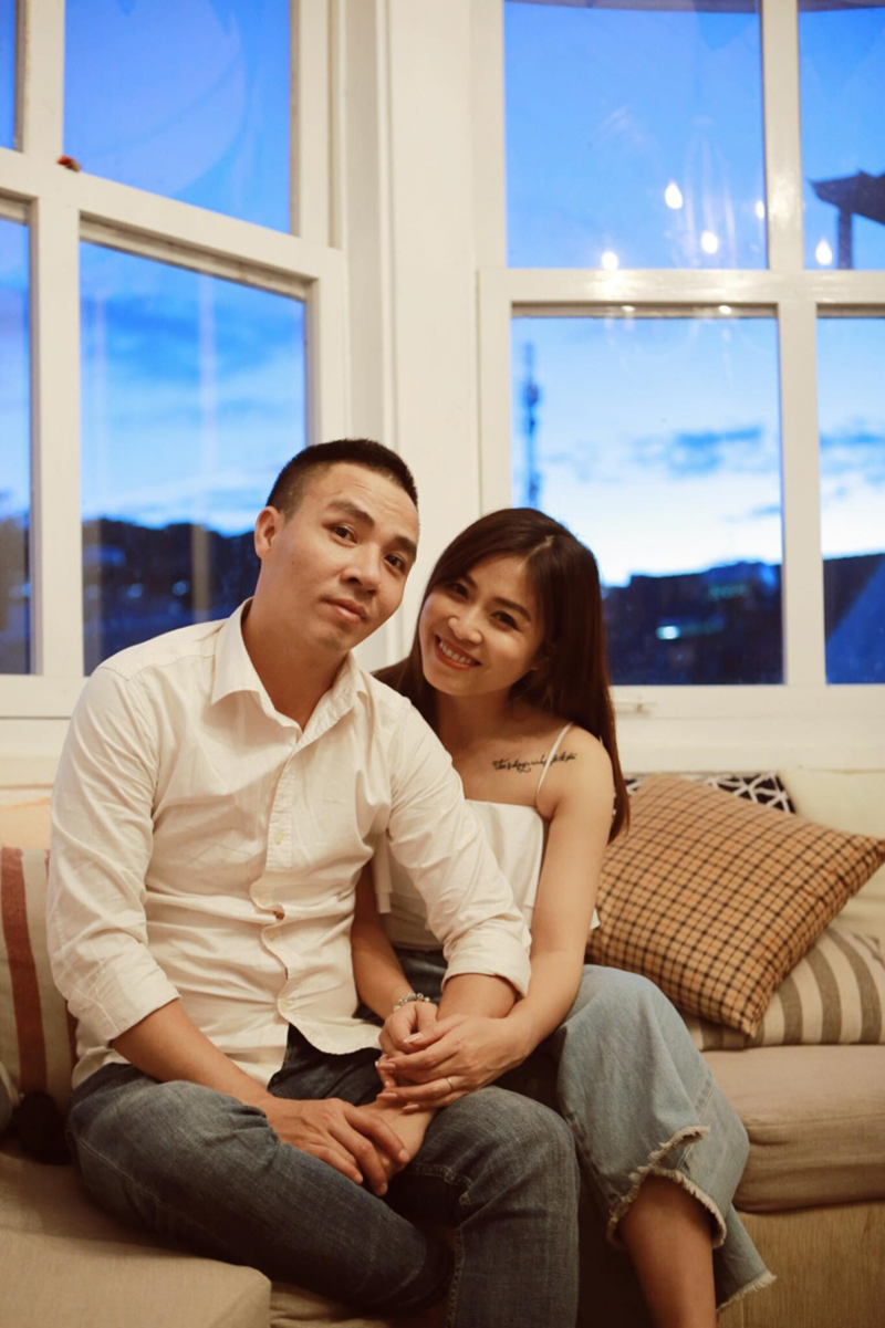 Hoàng Linh và Mạnh Hùng hạnh phúc với hôn nhân hiện tại