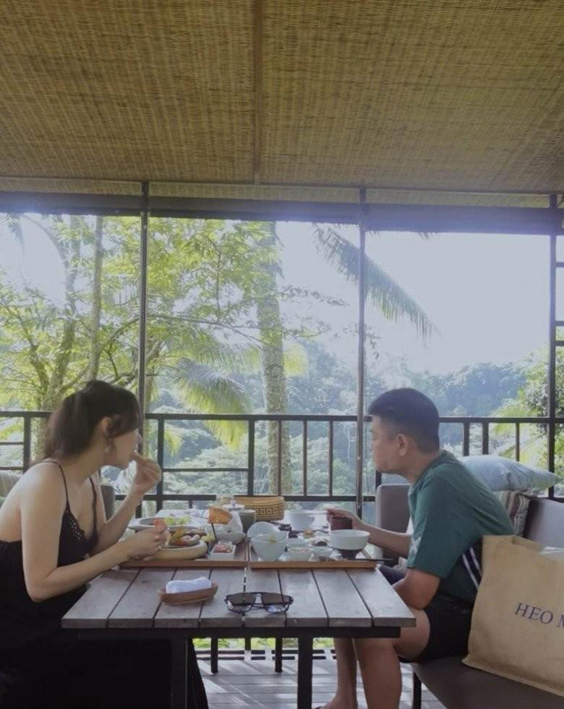Vợ chồng Minh Hằng ít khi ăn sáng cùng nhau trừ những lúc du lịch