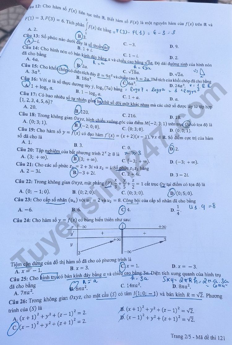 Gợi ý đáp án thi tốt nghiệp THPT 2023 môn Toán mã đề 121 - ảnh 2