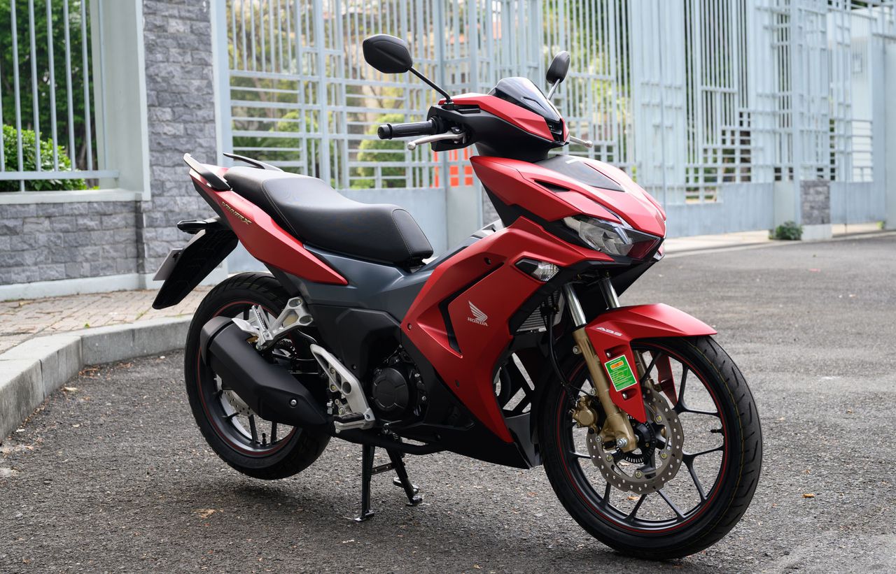 Honda Winner hạ giá 18 triệu so với giá niêm yết