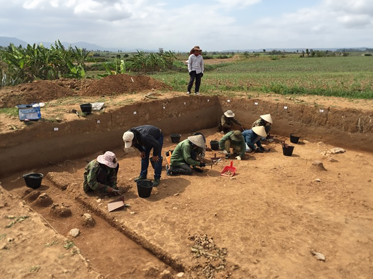 Ở thượng lưu sông Ba tại An Khê, Gia Lai khai quật được nhiều di tích cổ