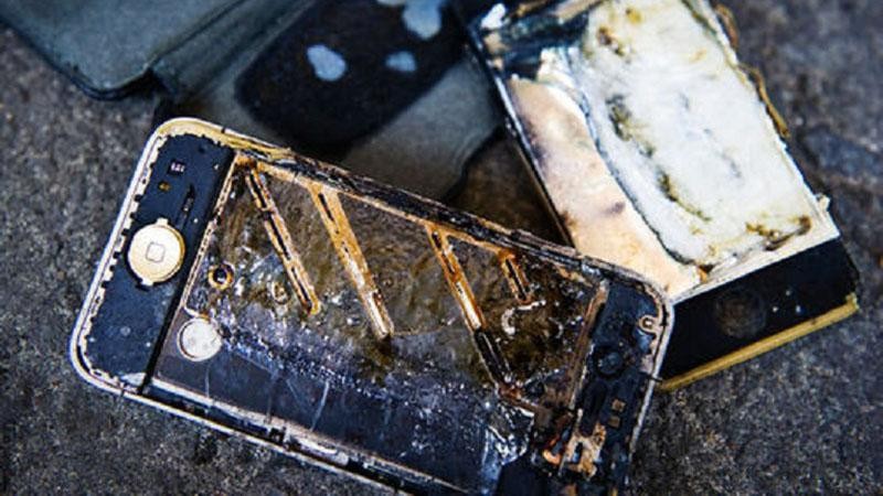 Nhiều thiết bị điện thoại cháy nổ khiến không ít người lo ngại