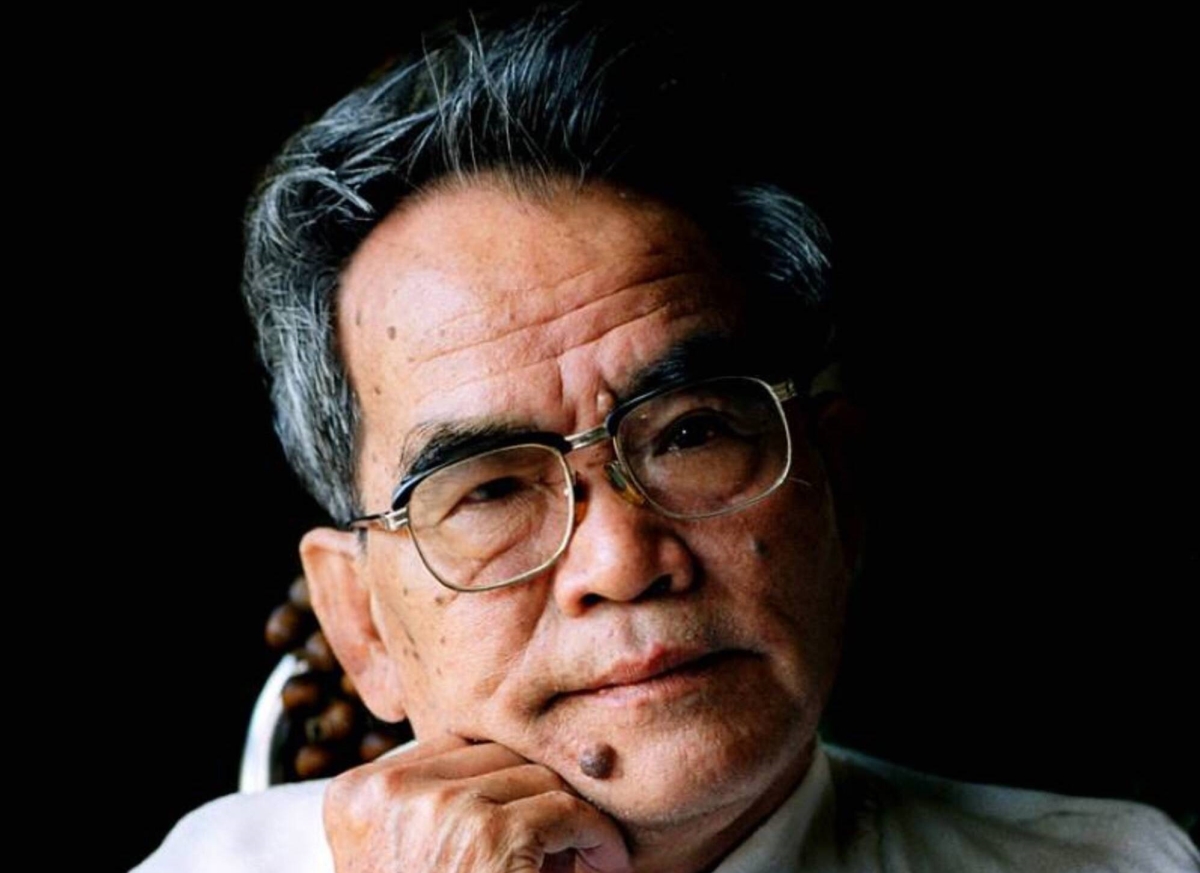 Nhà văn Hoàng Phủ Ngọc Tường đã qua đời vào ngày 24/7/2023