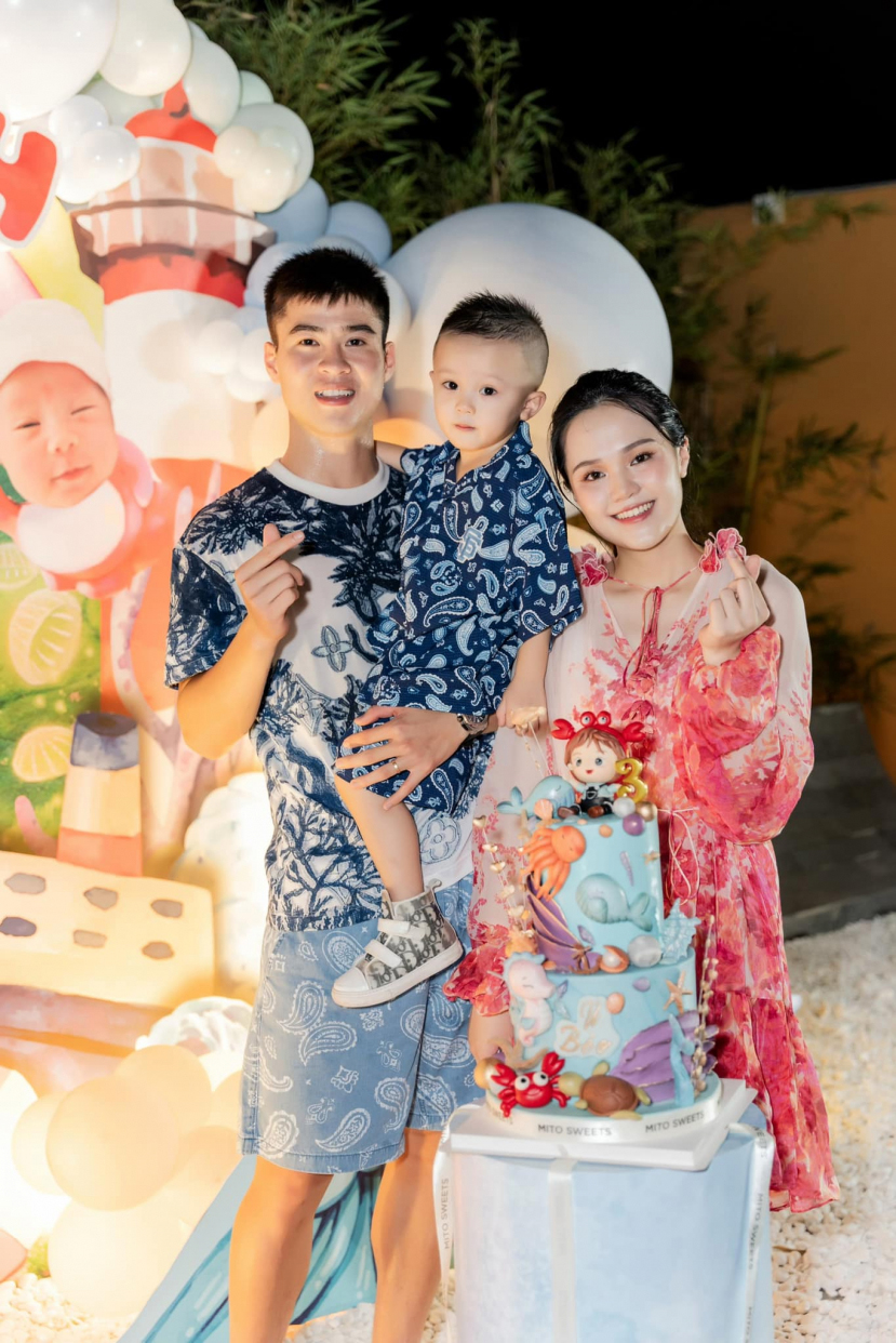 Mái ấm gia đình của Quỳnh Anh và Duy Mạnh đã có thêm thành viên mới