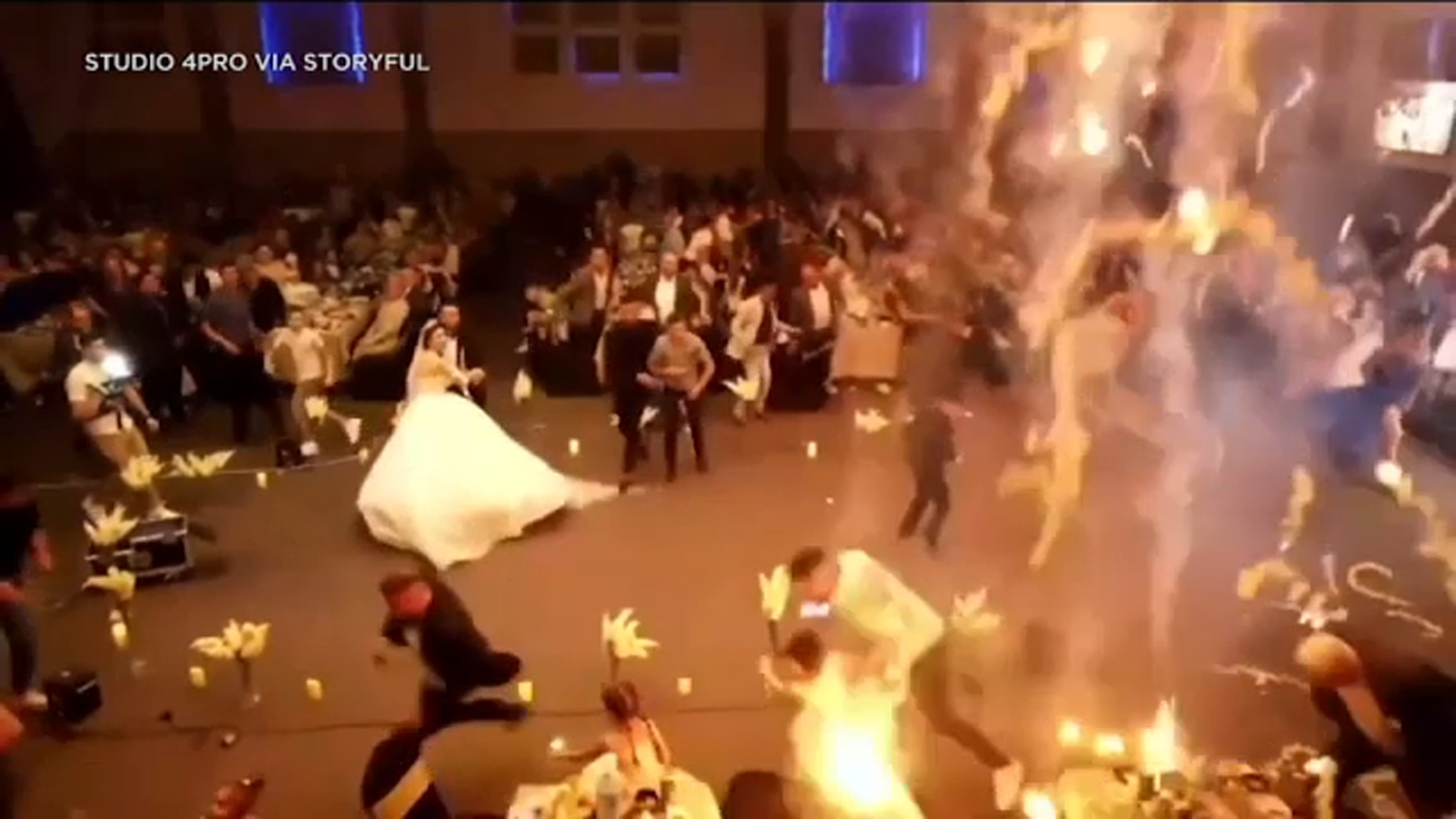 Đang đám cưới thì lửa bốc lên khiến 314 người thương vong, cô dâu chú rể ra đi: Nhân chứng kể giây phút kinh hoàng - ảnh 1