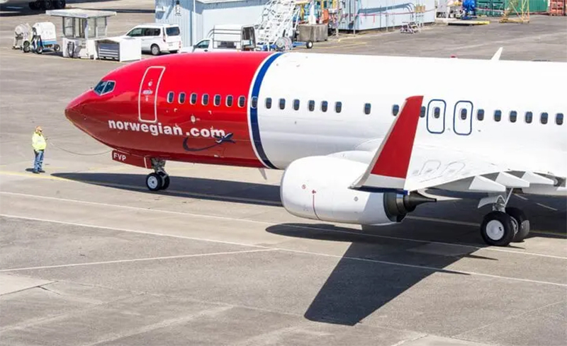 Một nữ hành khách người Trung Quốc đã bị đưa đi ngay khi máy bay hạ cánh xuống sân bay Harstad/Narvik