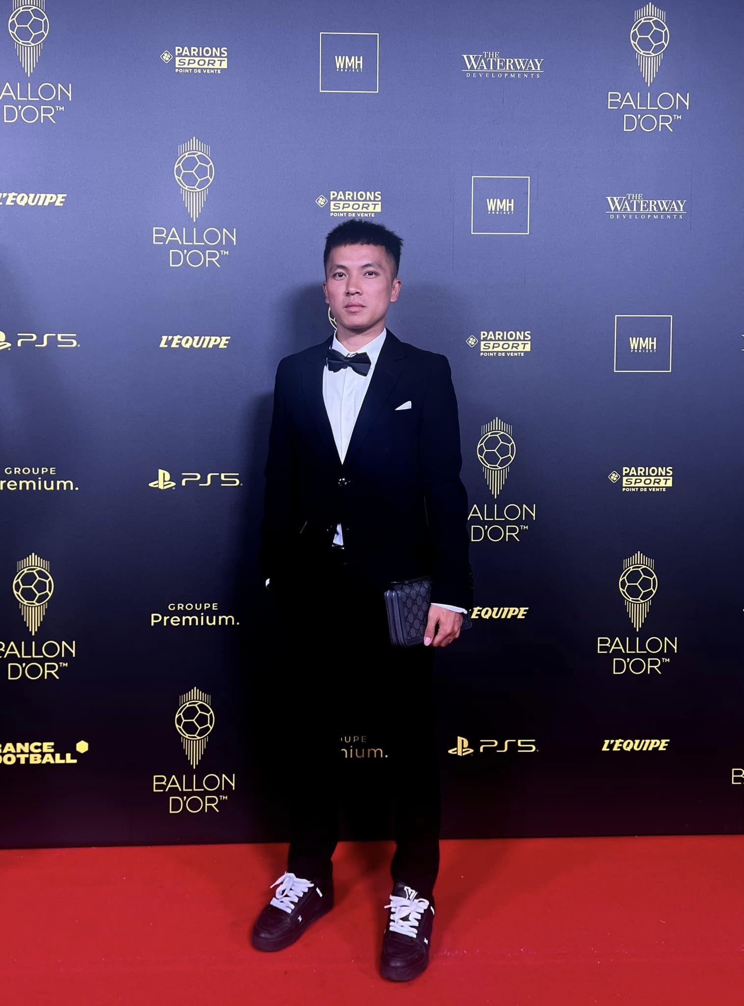 Danh tính một người Việt hiếm hoi dự lễ trao giải Quả Bóng Vàng, chụp ảnh cùng loạt cầu thủ hàng đầu thế giới - ảnh 5