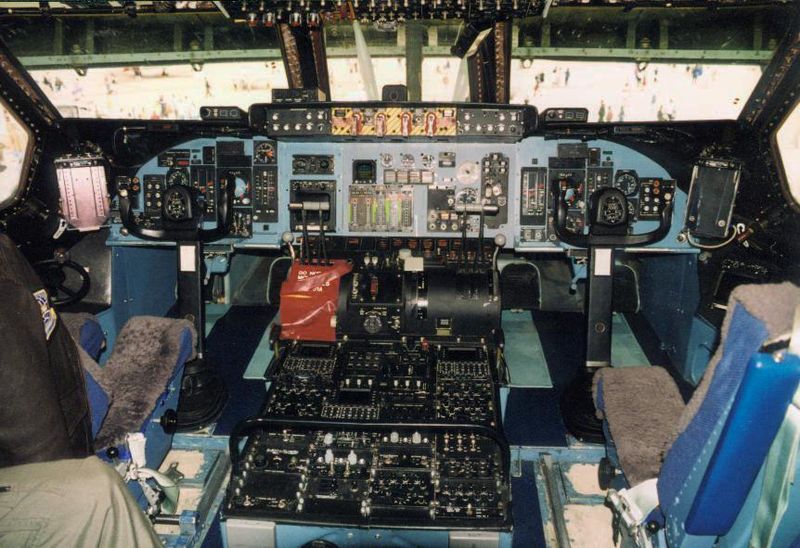 Đoạn ghi âm buồng lái đã cho thấy phi công nhận được sự cho phép hạ cánh trước thời điểm va chạm với máy bay tuần duyên