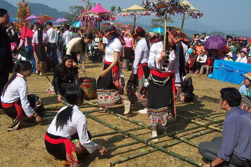 Nhiều địa phương tổ chức các ngày lễ vào dịp đầu năm mới để người dân du xuân