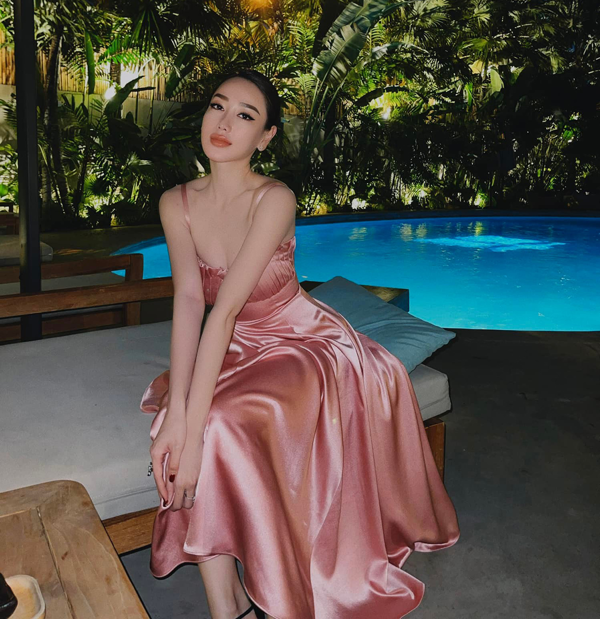 Helen Thanh Thảo là một trong những hot girl đời đầu