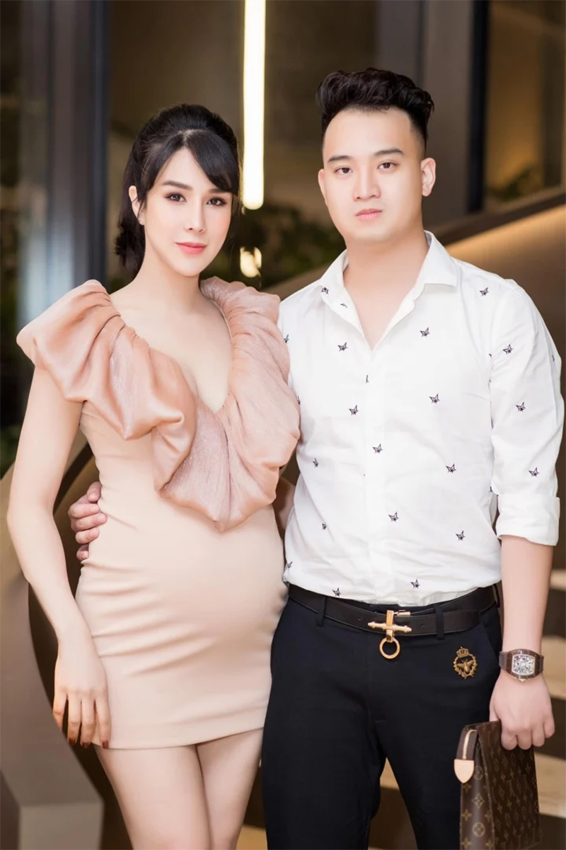 Netizen cho rằng Diệp Lâm Anh và thiếu gia Nghiêm Đức ly hôn dính dáng đến Quỳnh Thư