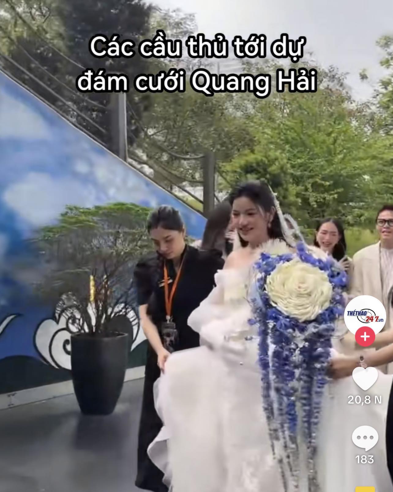 Rộ clip Doãn Hải My đi bên cạnh Chu Thanh Huyền, cô dâu nói 1 câu thể hiện rõ thái độ - ảnh 5