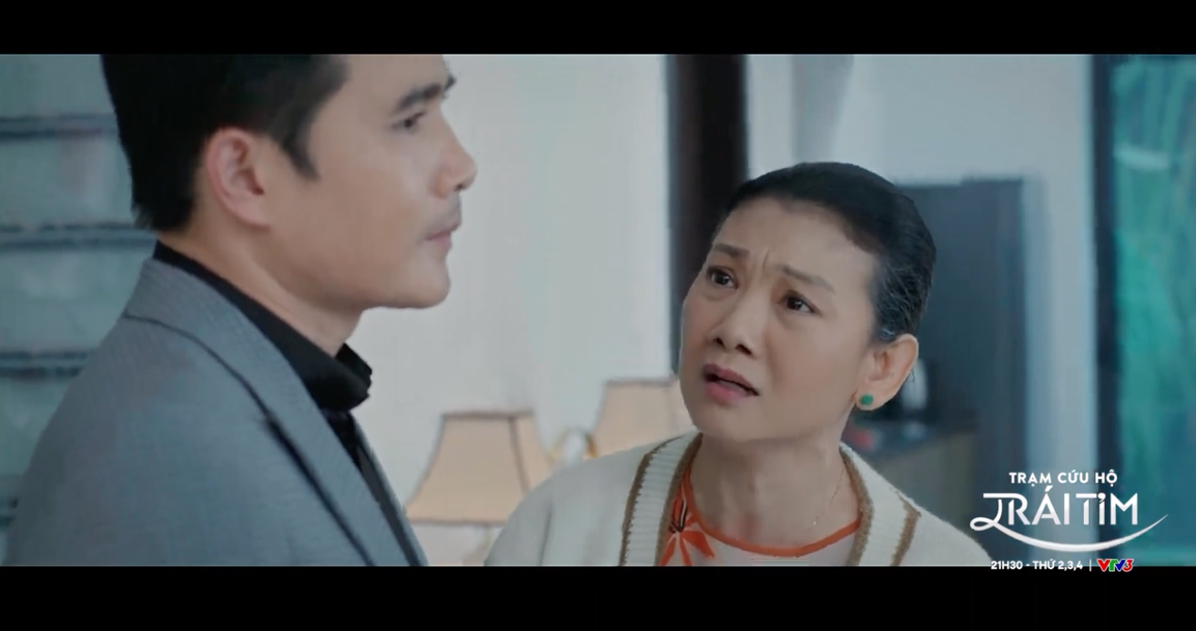 Bà Xinh khóc lóc cầu xin Nghĩa đừng ly hôn với Ngân Hà