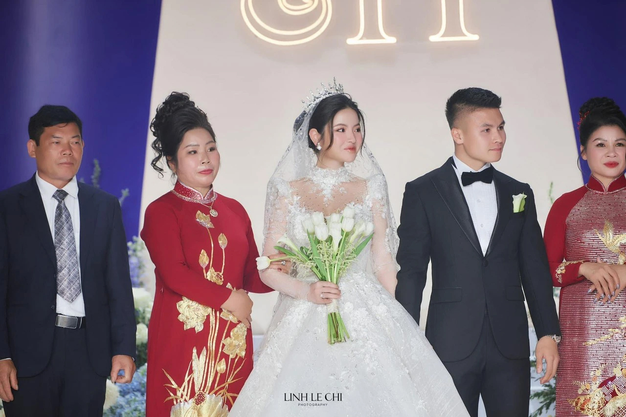 Đây là một trong những bó hoa cưới của Chu Thanh Huyền được nhiều người khen ngợi