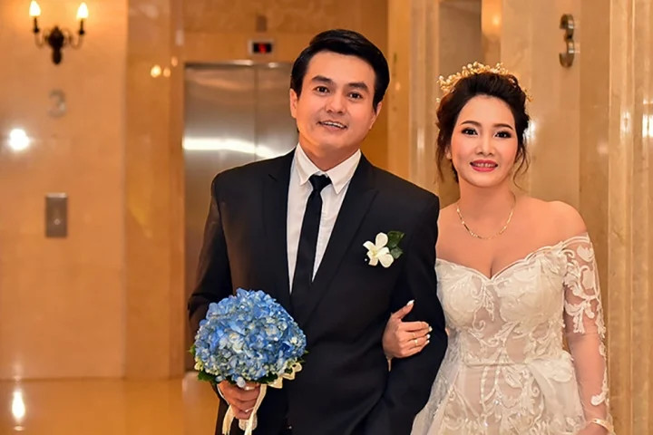 Cao Minh Đạt đám cưới với vợ kém 8 tuổi
