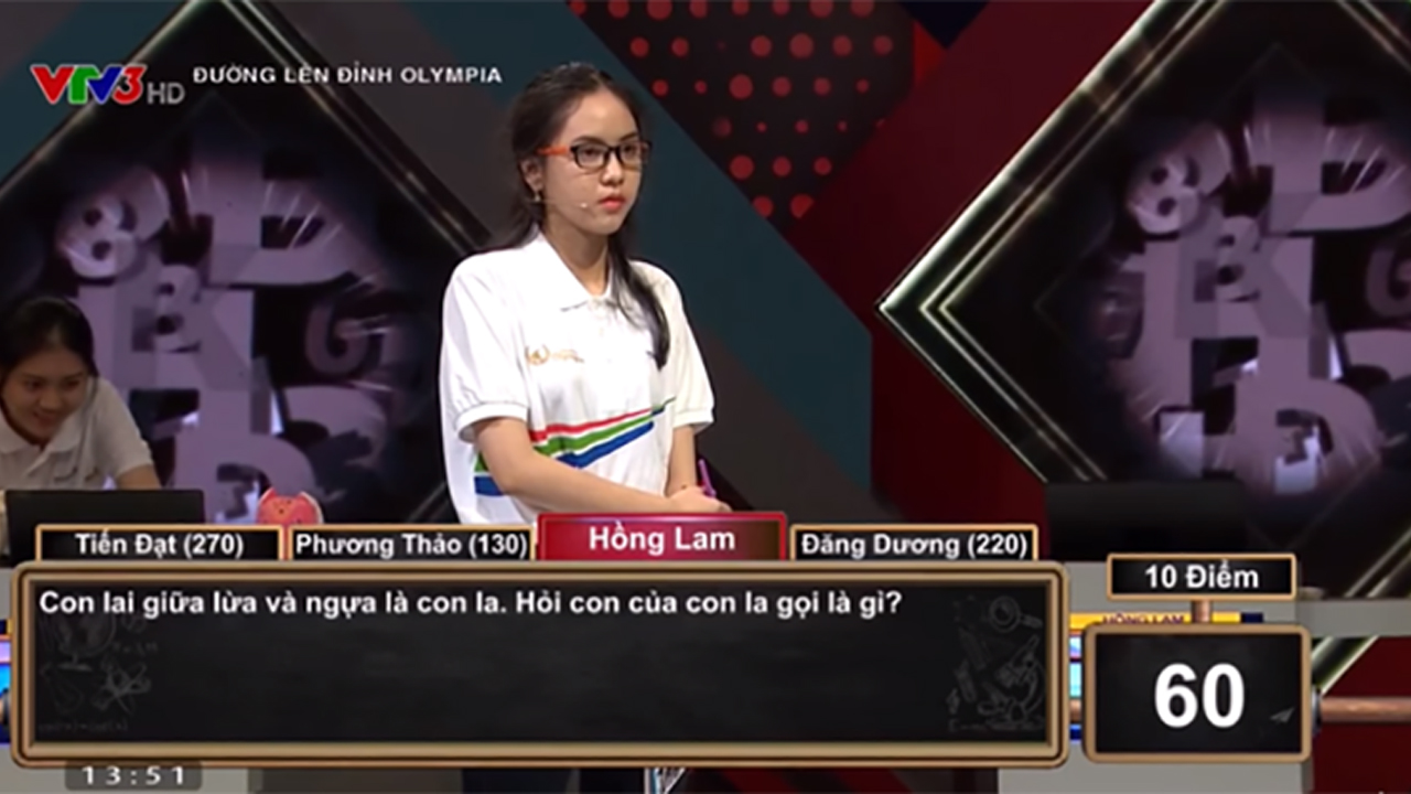 Thí sinh Hồng Lam nhận câu hỏi hóc búa