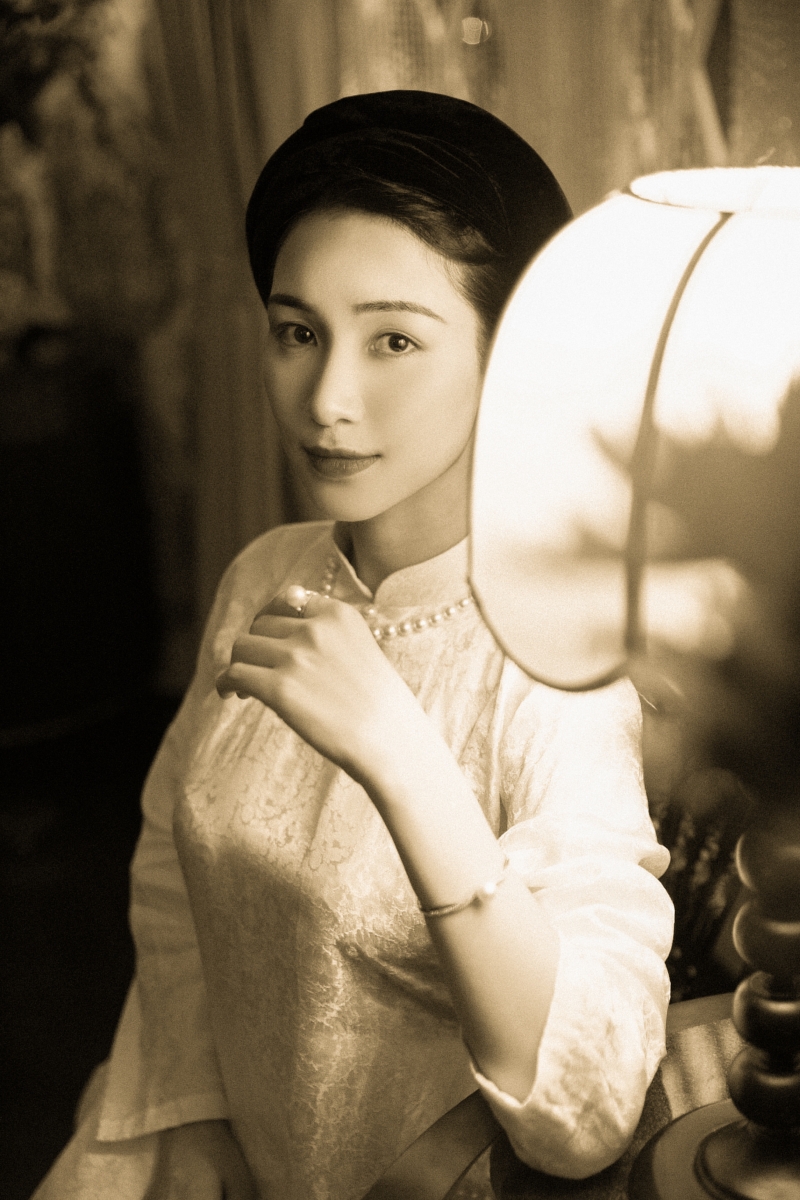 Hòa Minzy được netizen gợi ý đóng vai Hoàng hậu Nam Phương trong phim điện ảnh sắp quay - ảnh 4