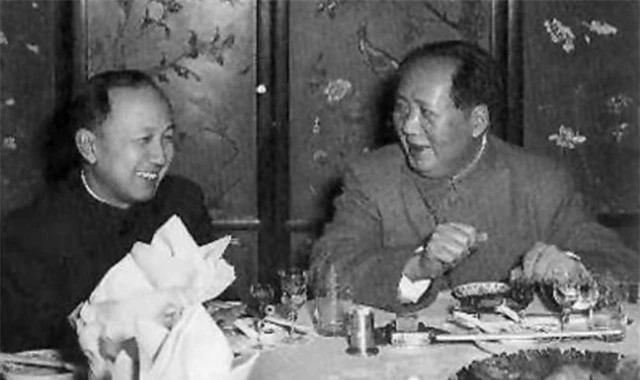 Tiền Học Sâm nghe Mao Trạch Đông giao nhiệm vụ nghiên cứu công trình chống tên lửa