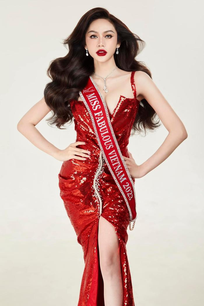 Sau Miss Fabulous International, Lương Mỹ Kỳ khiến netizen dấy lên không ít tranh cãi